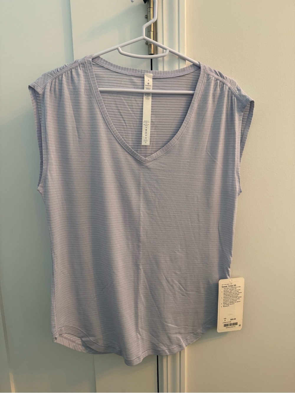 Lululemon Light Purple V-Neck Cap Sleeve Top